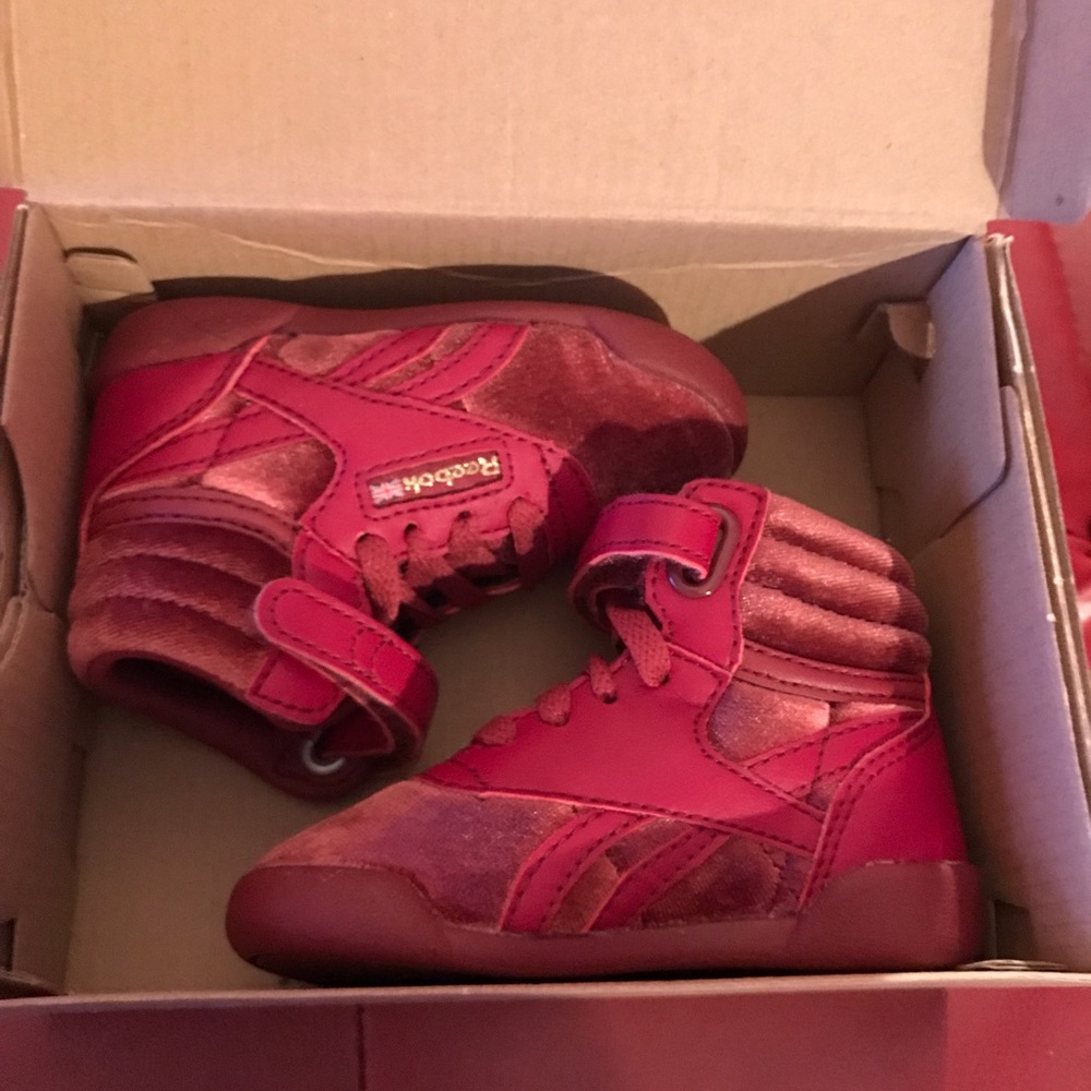 Toddler shoes size 4,5,6